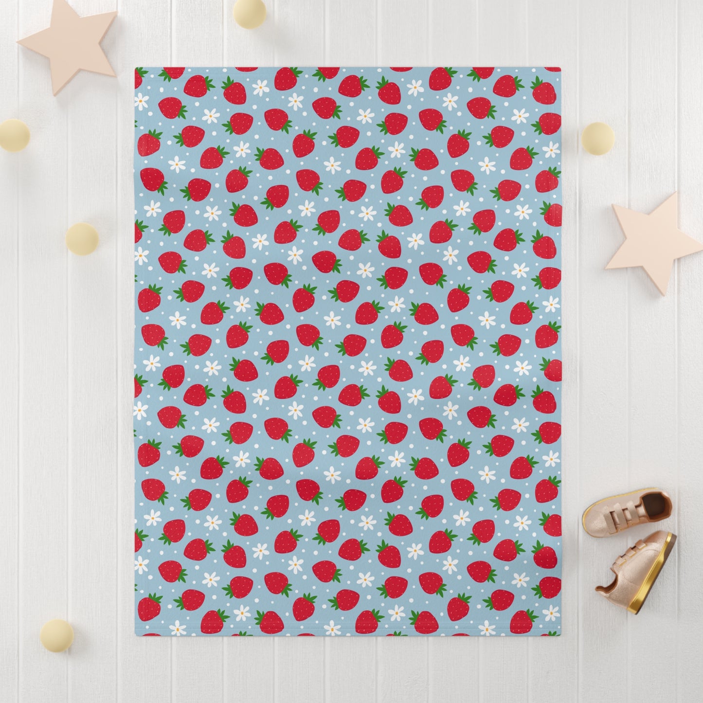 Berry Sweet Daisy Soft Fleece Baby Blanket - Latchkey
