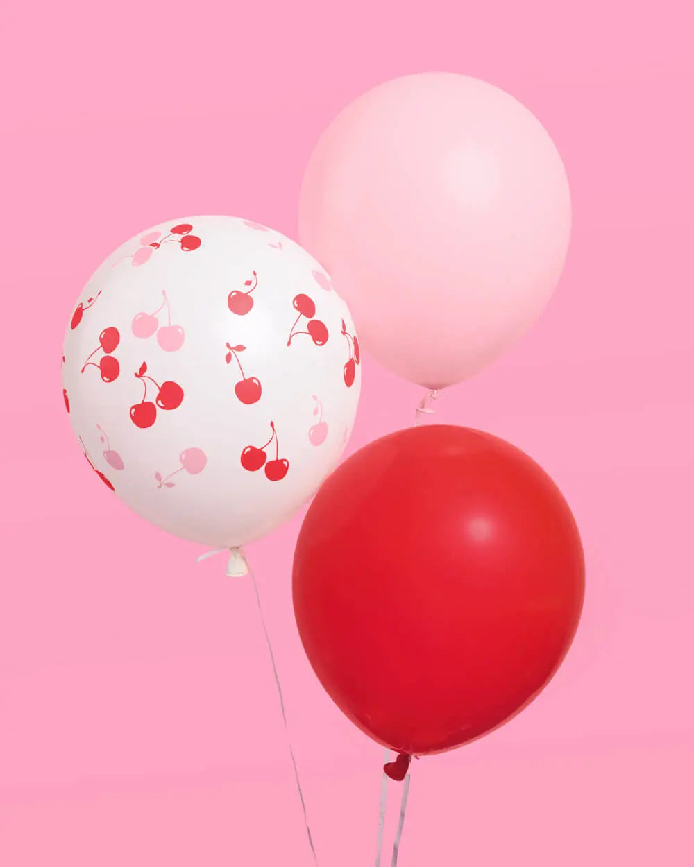 Cherry Balloon Pack - 24 latex balloons xo, Fetti