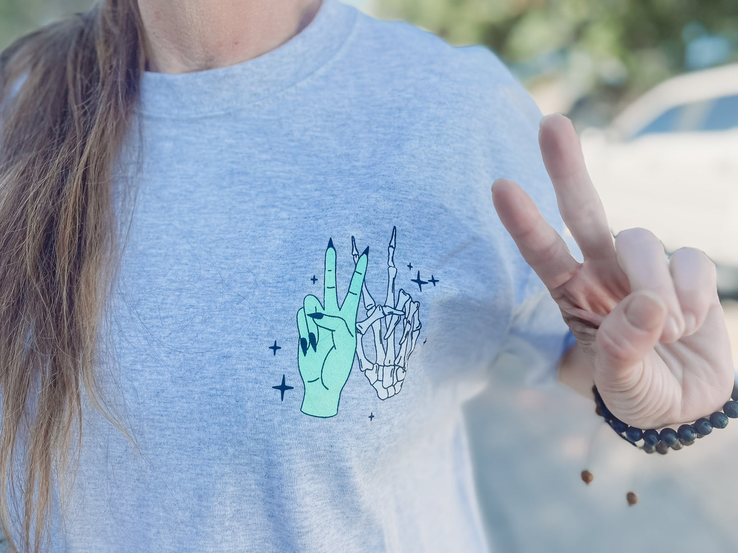Vibin' Graphic Tee