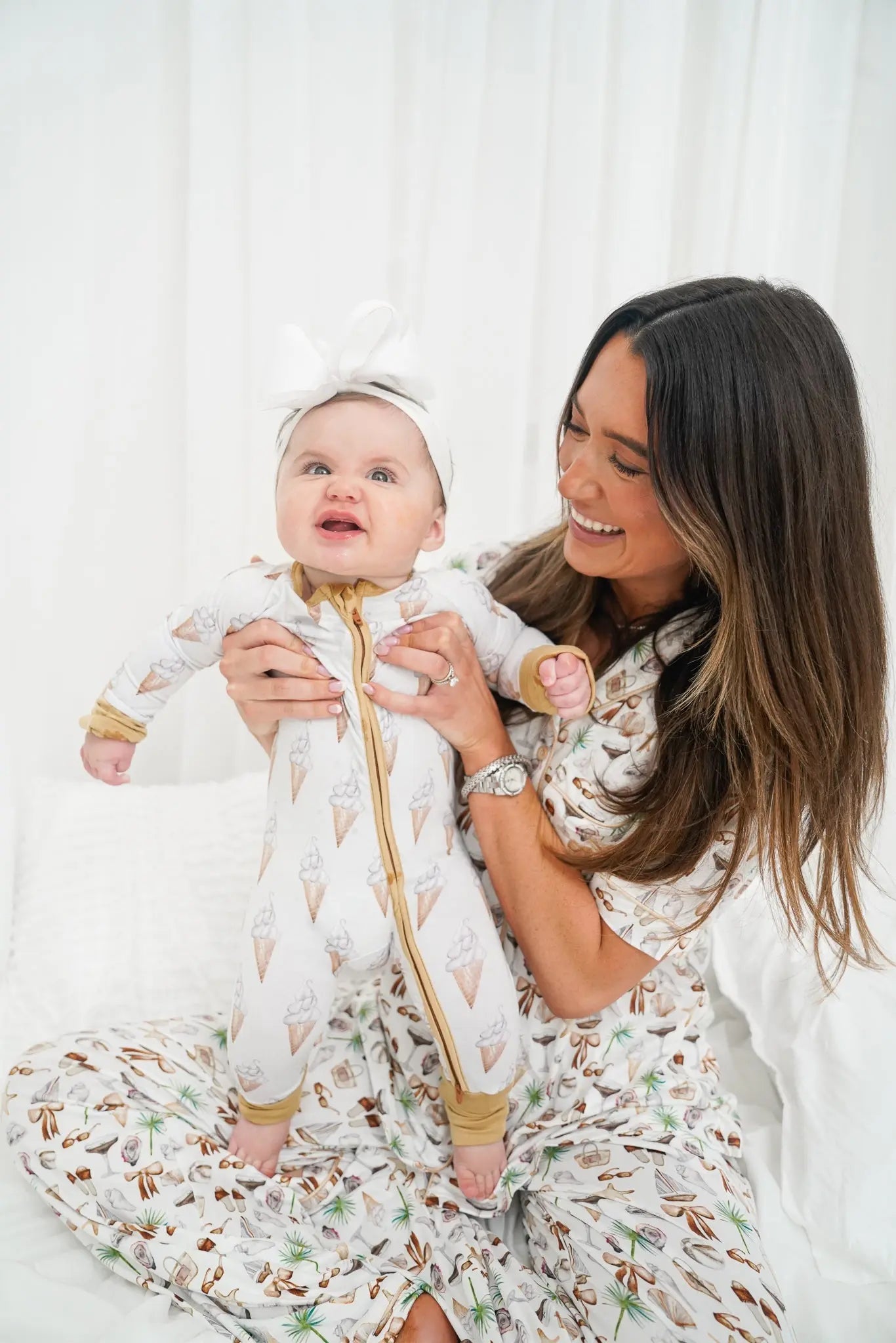 Neutral Coastal Cocktail - Short Sleeve + Pant Pajama Set KenzKustomz