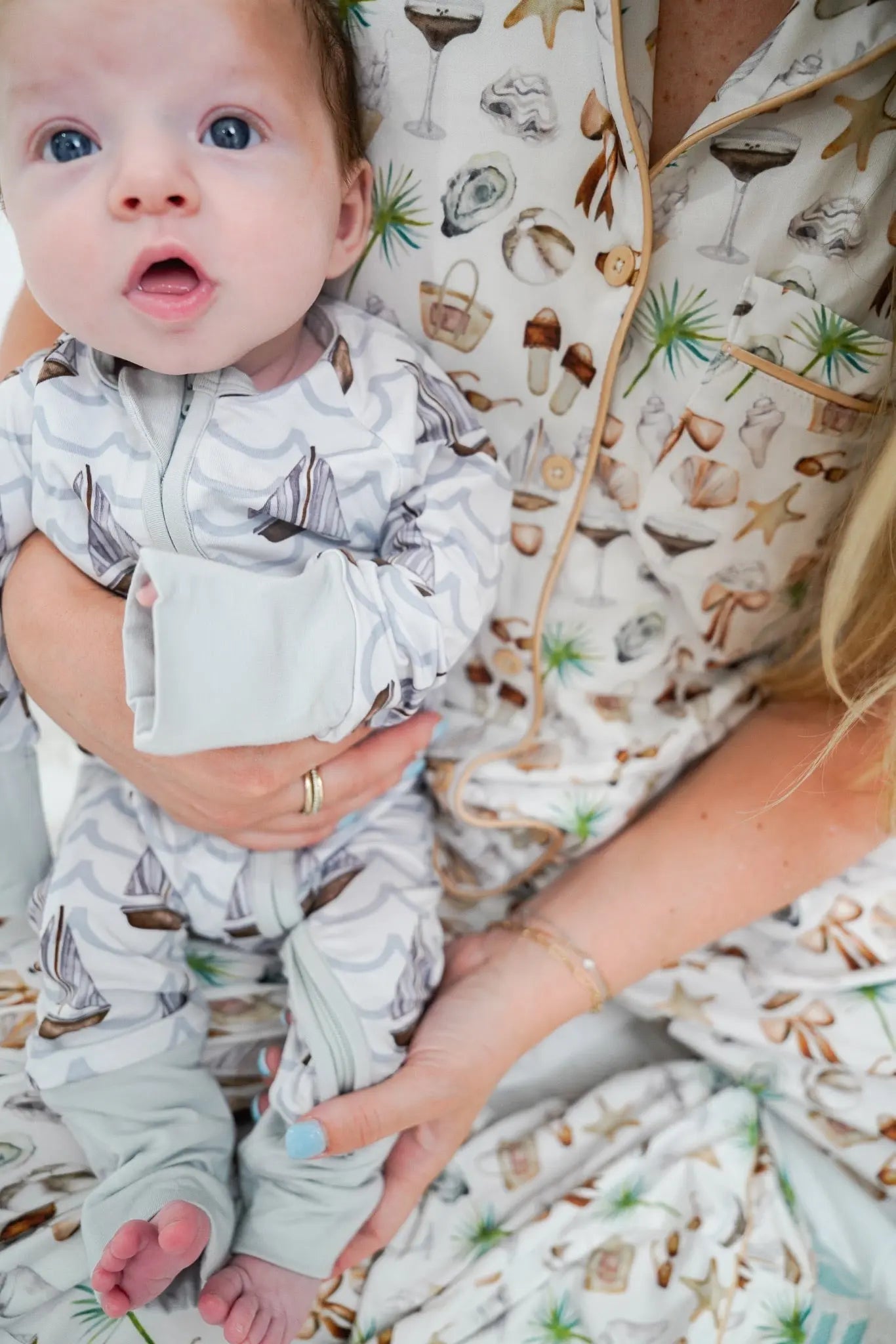 Neutral Coastal Cocktail - Short Sleeve + Pant Pajama Set KenzKustomz