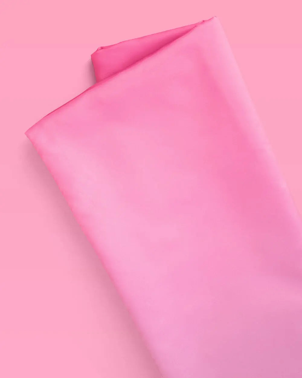 That's Hot Tablecloth - washable table cover xo, Fetti
