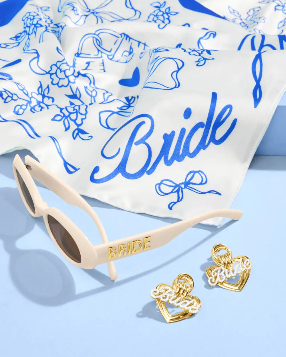 Trendy Bride Pack - head scarf, sunglasses + earrings xo, Fetti
