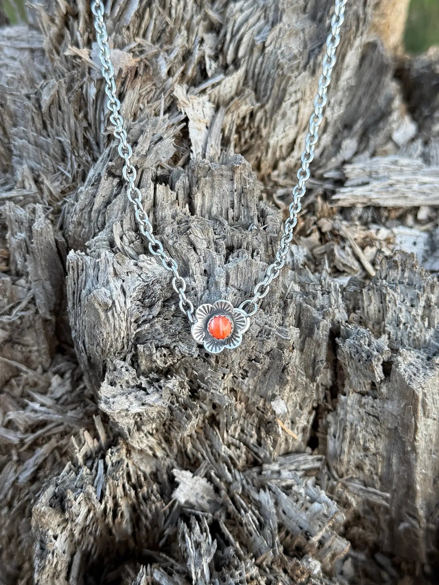 Authentic Spiny Oyster Flower Necklace Wild Junkie
