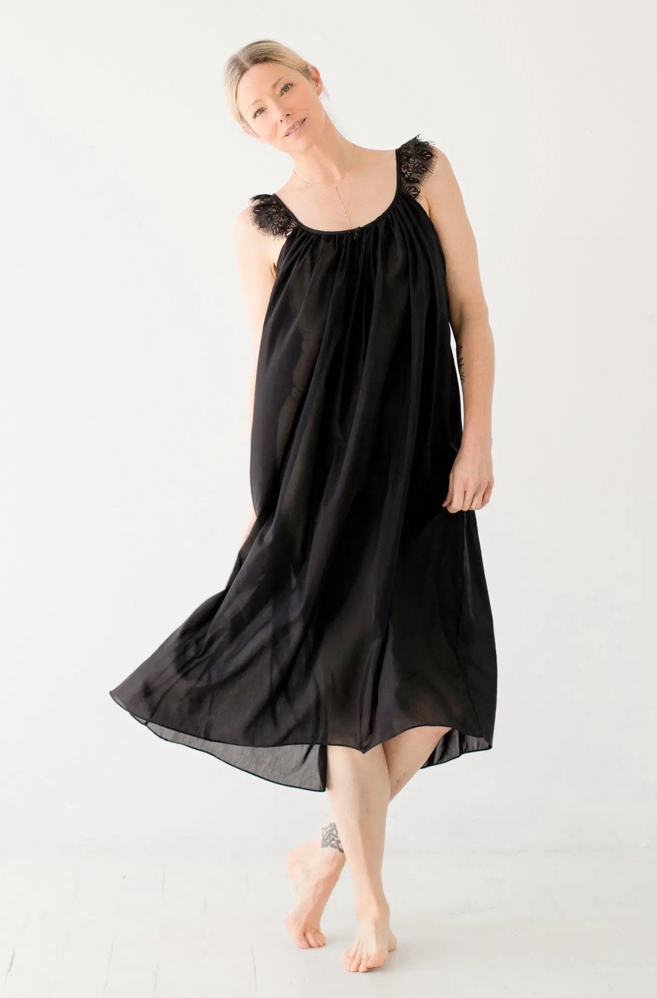 Betty Curve Long Gown Salua Lingerie