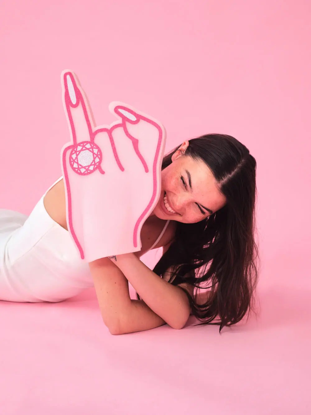 Bling Ring Foam Finger - 18" XL foam finger xo, Fetti
