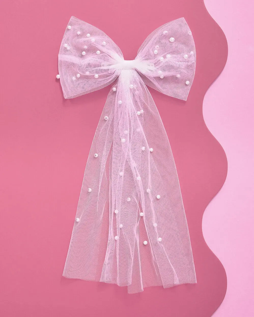 Bow to Be - white + pearl bow xo, Fetti