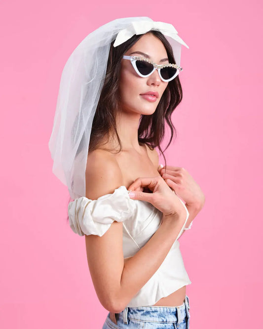 Bridal Bow Veil - satin bow veil xo, Fetti