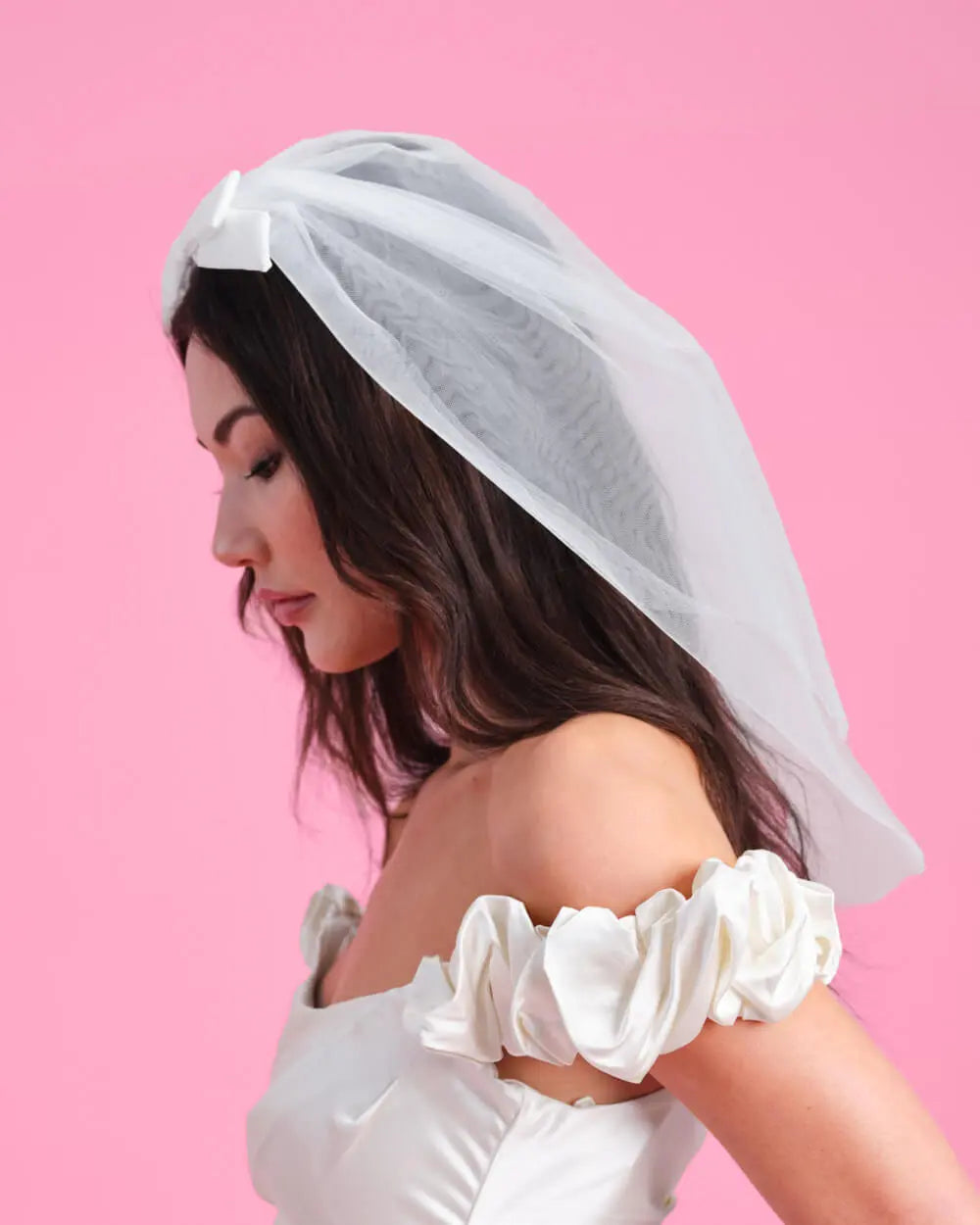 Bridal Bow Veil - satin bow veil xo, Fetti