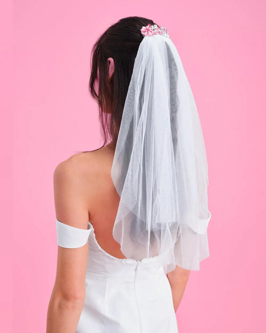 Crystal Bouquet Veil - flower crystal veil xo, Fetti