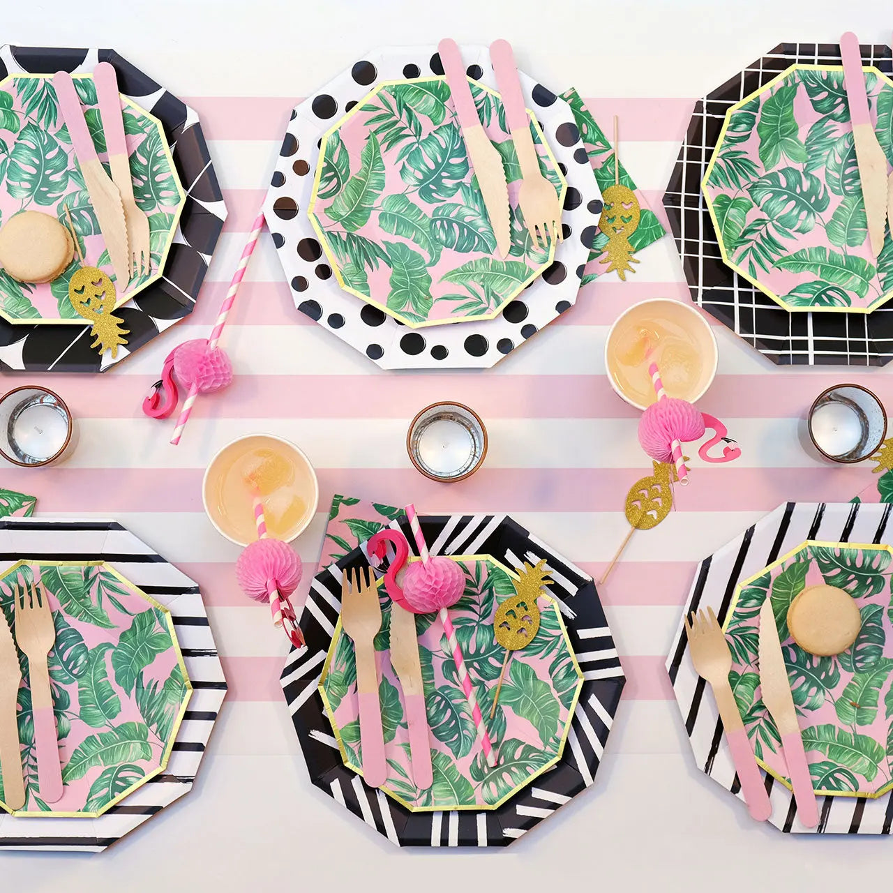 Dashes and Dots Large Plates (10 per pack) Coterie