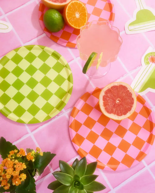 Fiesta Plates - 24 paper plates xo, Fetti