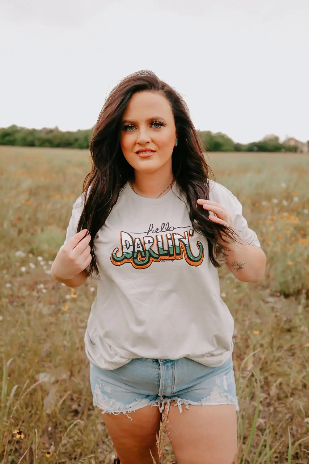Hello Darlin' Graphic Tee Wild Junkie