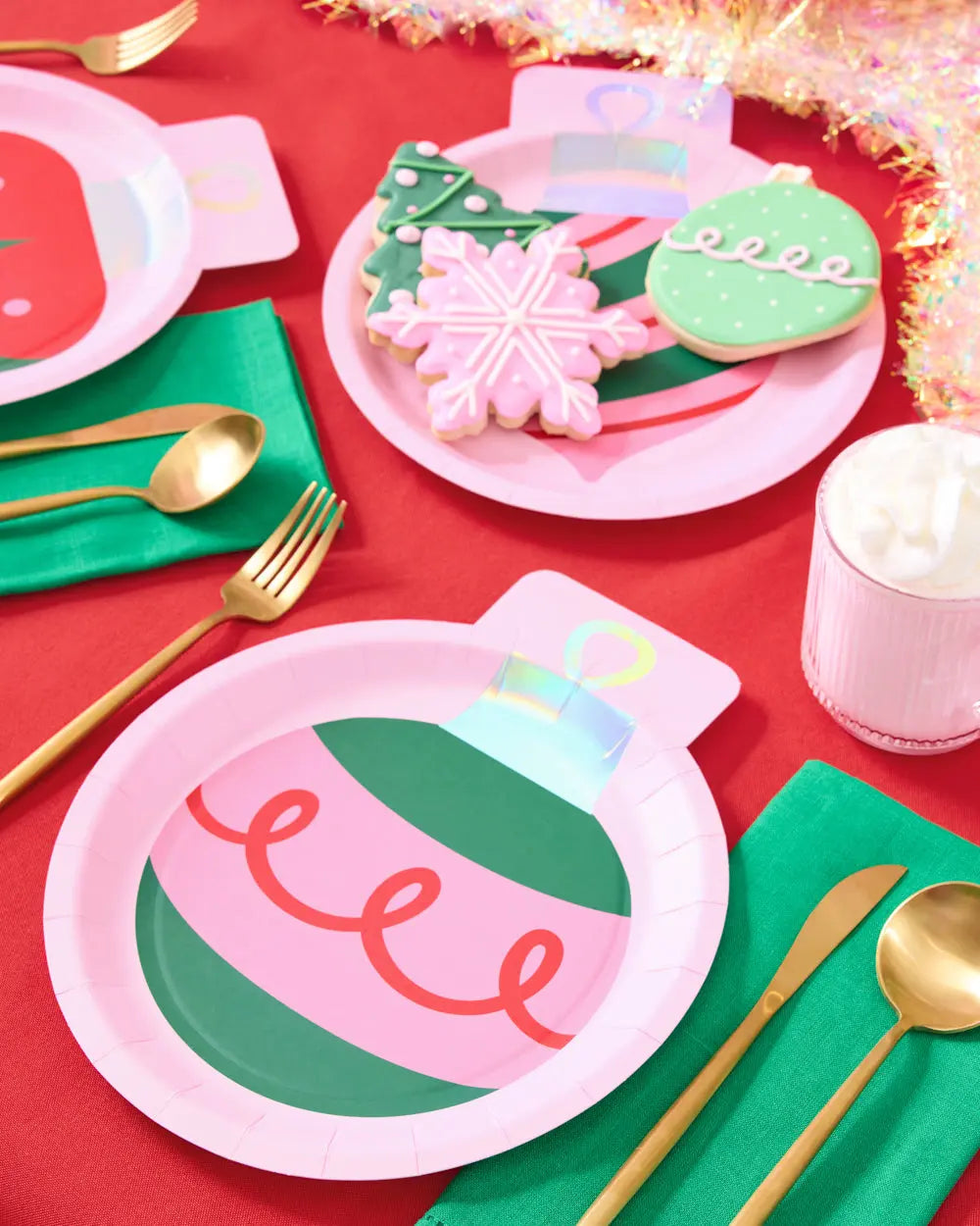 Ornament Plates - 24 paper plates xo, Fetti