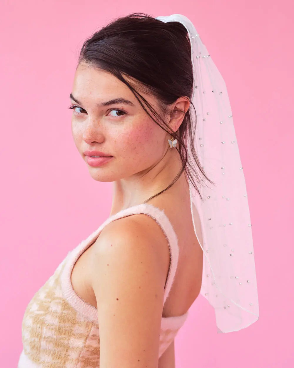 Pearlfect Veil - pearl bridal veil xo, Fetti