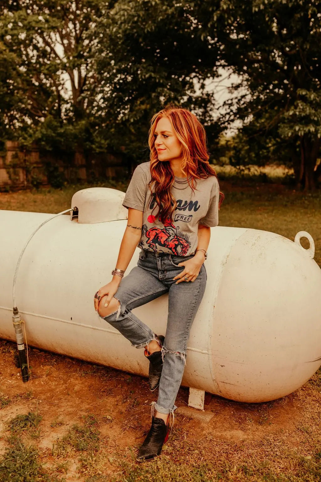 Roam Free Graphic Tee Wild Junkie