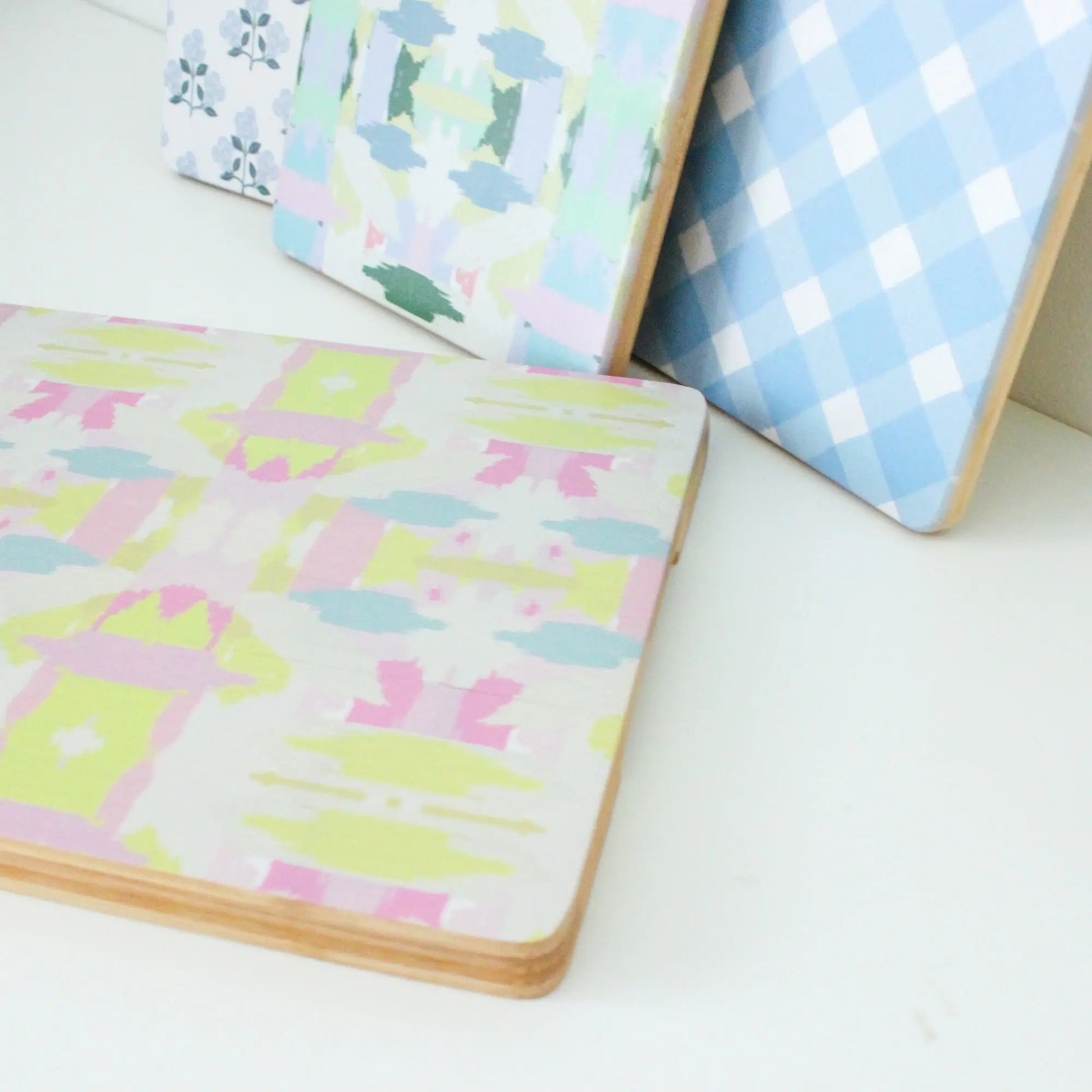 Serving Board w/Handle - Mila Lilac CB Studio