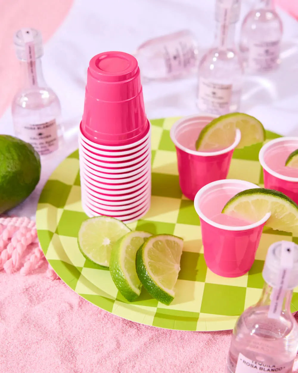 That's Hot Shots - 50 hot pink plastic cups xo, Fetti