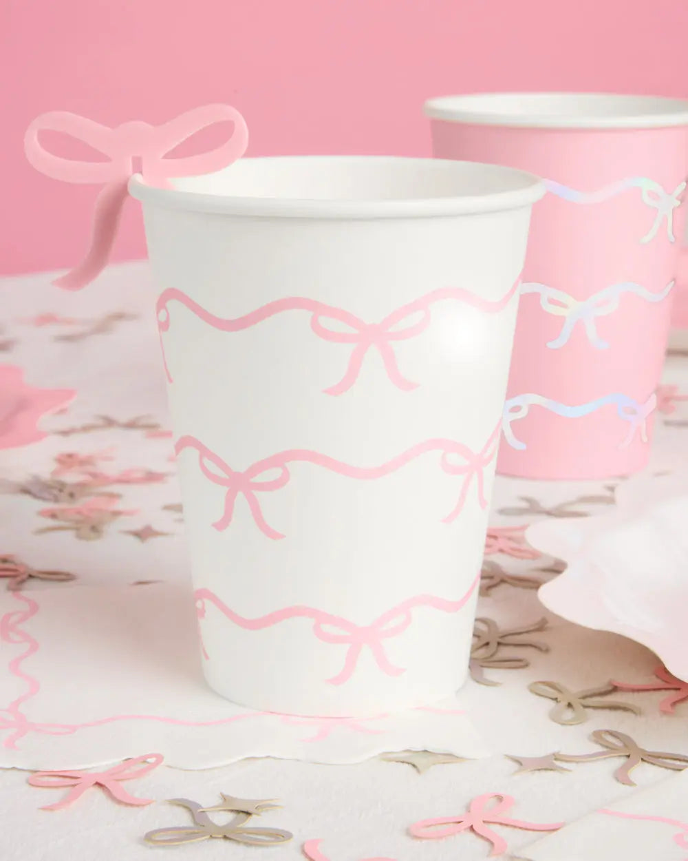 Tying the Knot Cups - 24 paper 14 oz cups xo, Fetti