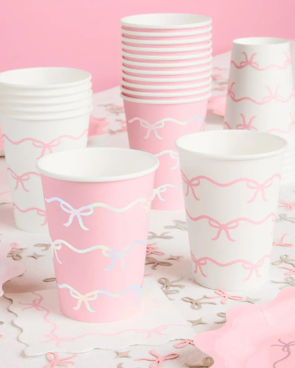 Tying the Knot Cups - 24 paper 14 oz cups xo, Fetti