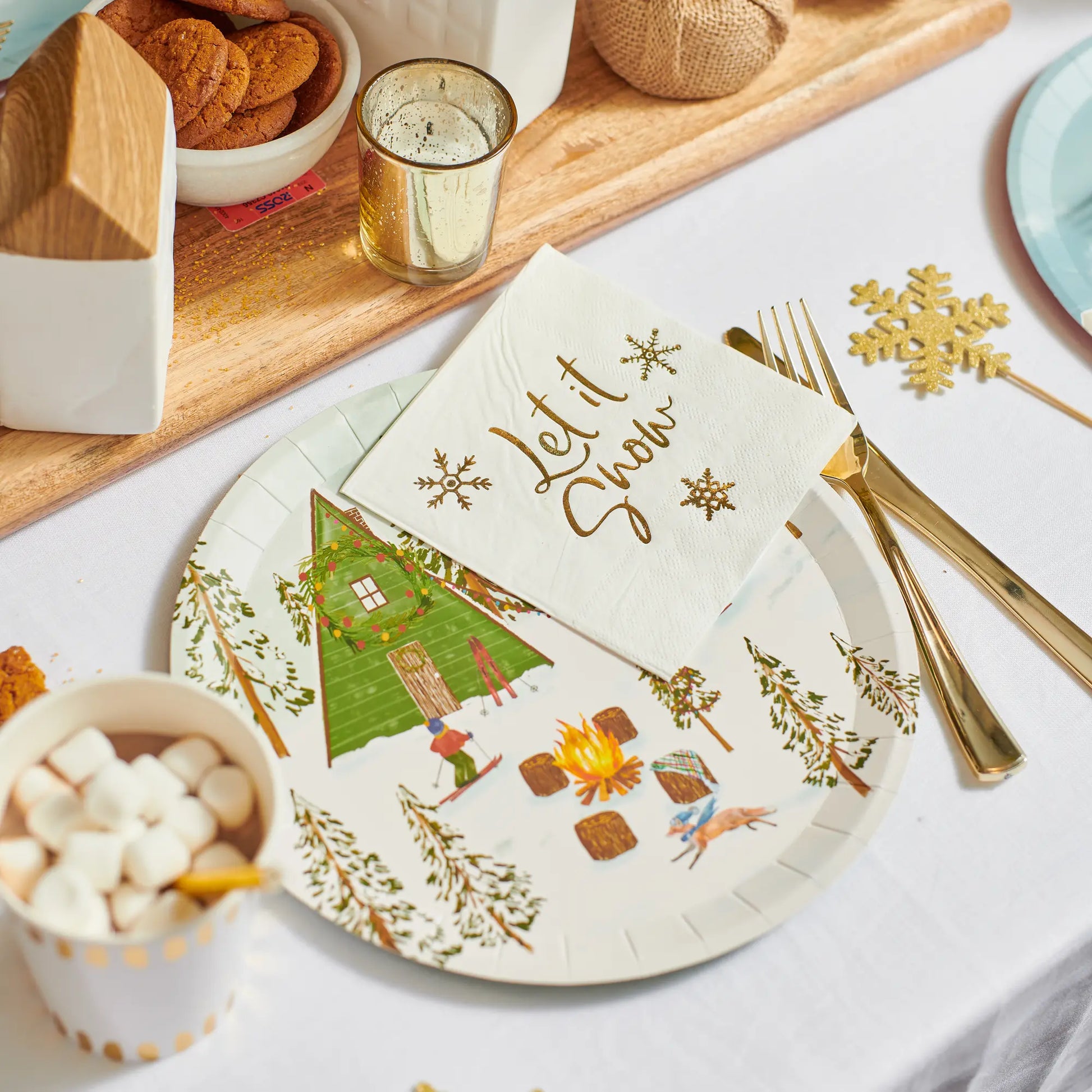 Winter Wonderland Large Plates (10 per pack) Coterie