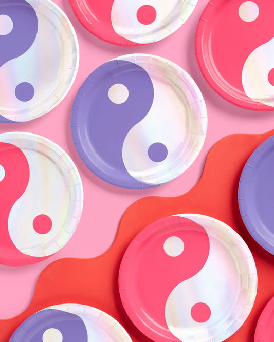 Yin Yang Plates - 24 paper plates xo, Fetti